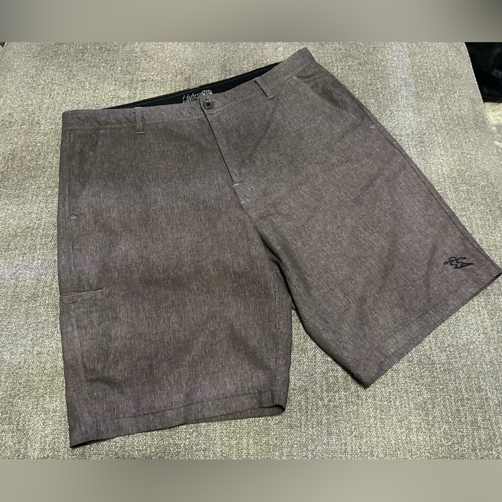 Men’s Board Shorts Swim Trunks Size 38
Pre-owned Excellent Hybrid Collection